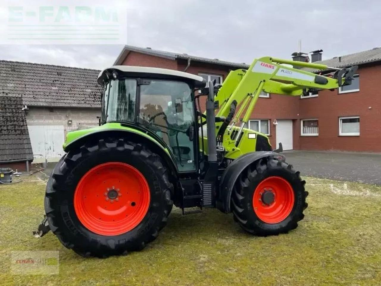 CLAAS arion 440 - Tractor: foto 2 CLAAS arion 440 - Tractor: foto 2