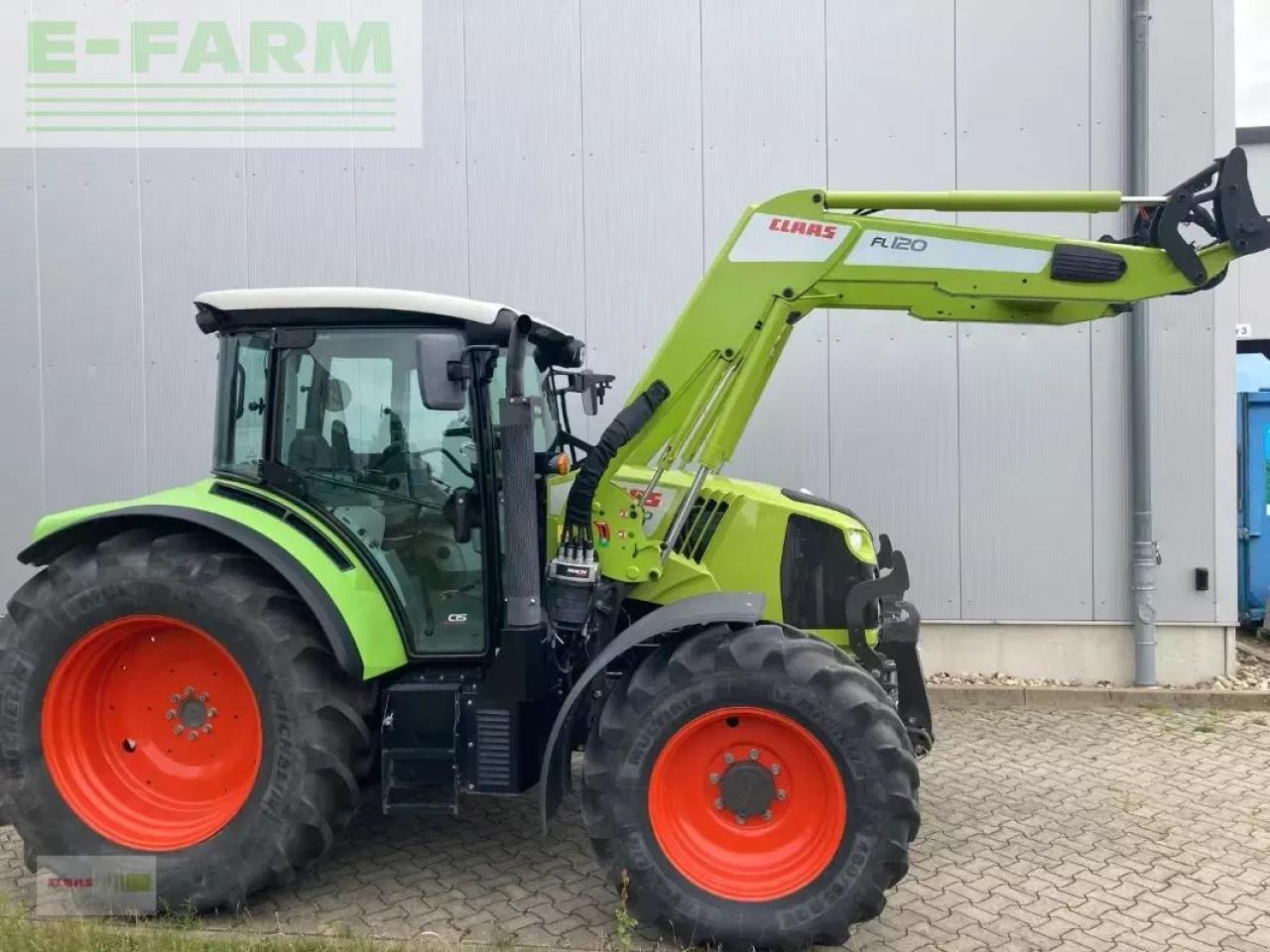 CLAAS arion 440 - Tractor: foto 1 CLAAS arion 440 - Tractor: foto 1