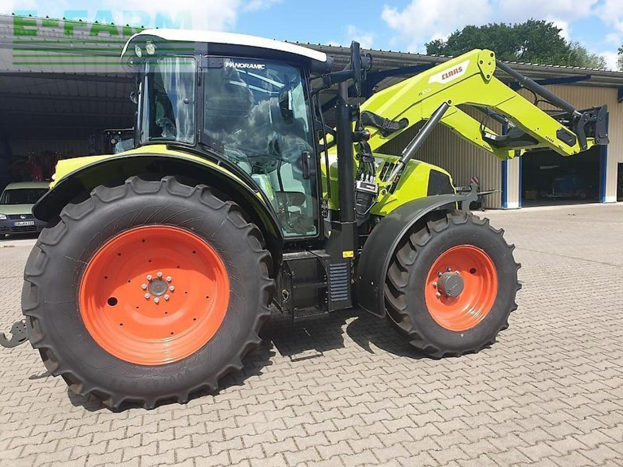 CLAAS arion 450 cis +frontlader fl 100 c CIS+ - Tractor: foto 1 CLAAS arion 450 cis +frontlader fl 100 c CIS+ - Tractor: foto 1