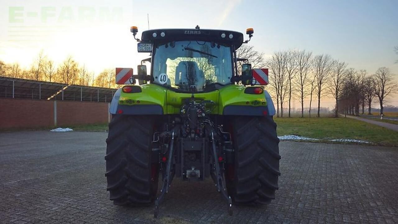 CLAAS arion 550 cis+ - Tractor: foto 4 CLAAS arion 550 cis+ - Tractor: foto 4