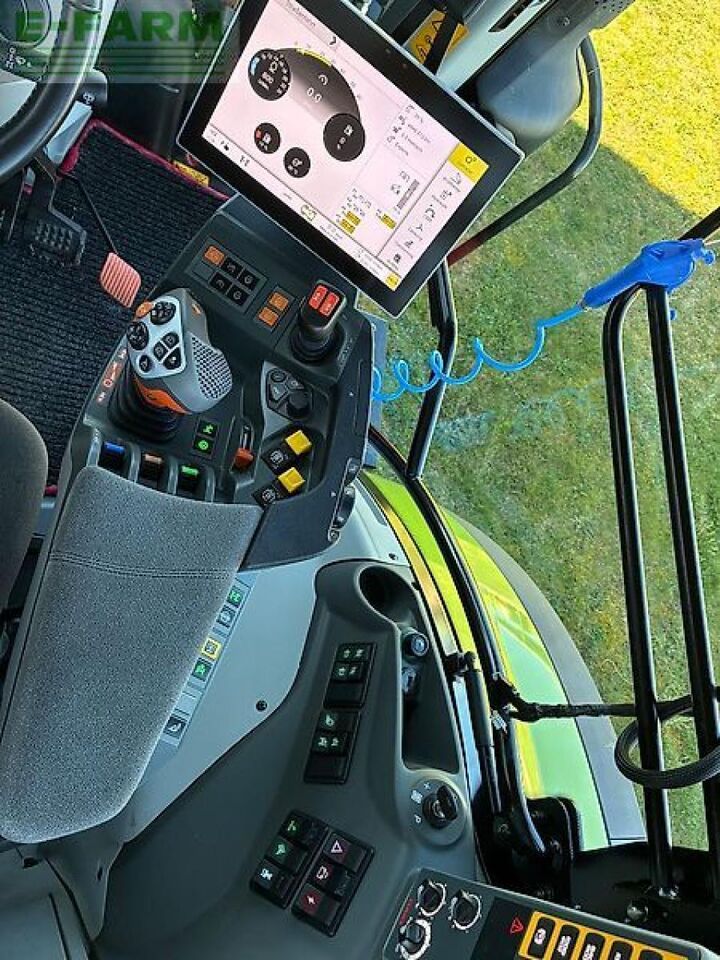 CLAAS arion 550 cmatic - Tractor: foto 2 CLAAS arion 550 cmatic - Tractor: foto 2