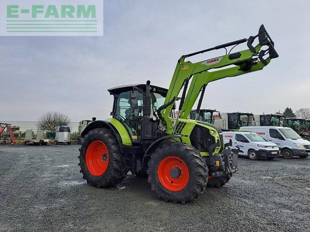 CLAAS arion 550 cmatic cebis CMATIC CEBIS - Tractor: foto 1 CLAAS arion 550 cmatic cebis CMATIC CEBIS - Tractor: foto 1