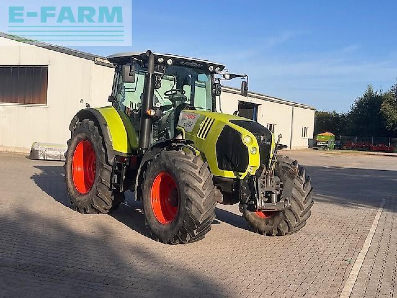 CLAAS arion 620 - Tractor: foto 1 CLAAS arion 620 - Tractor: foto 1