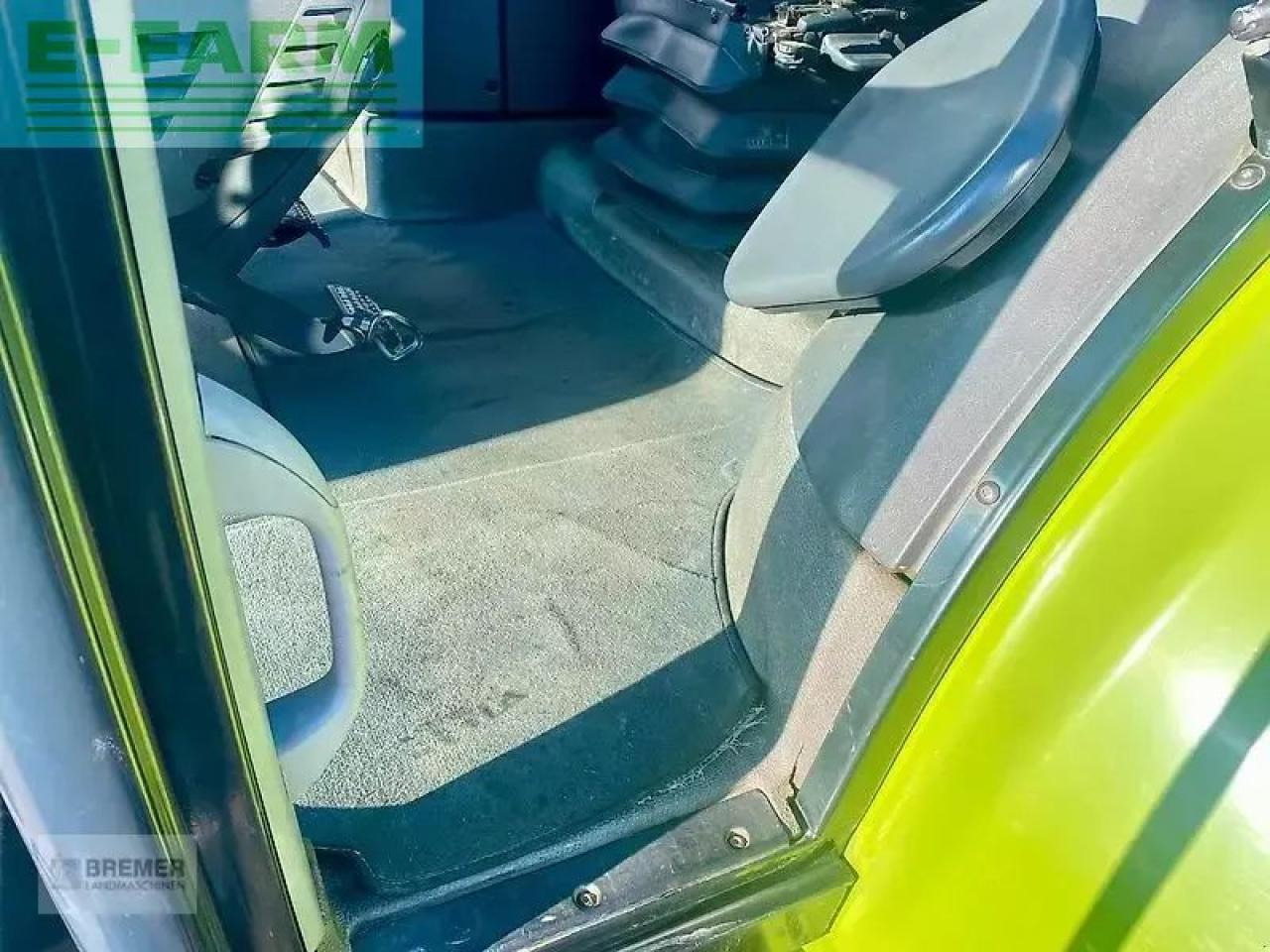 Tractor CLAAS arion 620 c C: foto 14