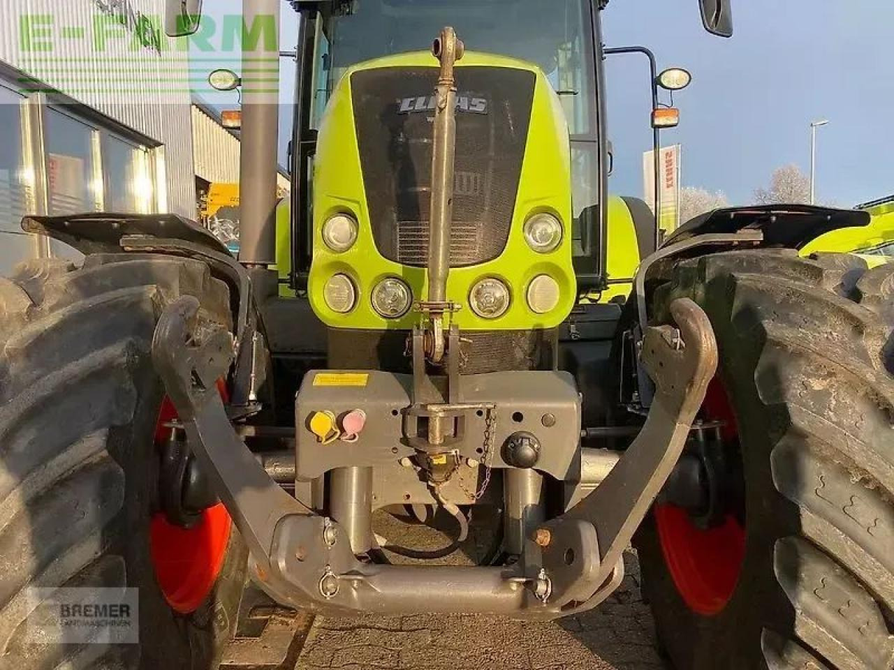 Tractor CLAAS arion 620 c C: foto 9