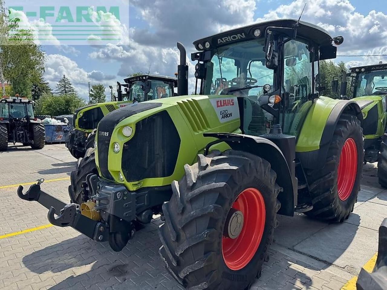 CLAAS arion 620 cebis hexa-shift - Tractor: foto 2 CLAAS arion 620 cebis hexa-shift - Tractor: foto 2