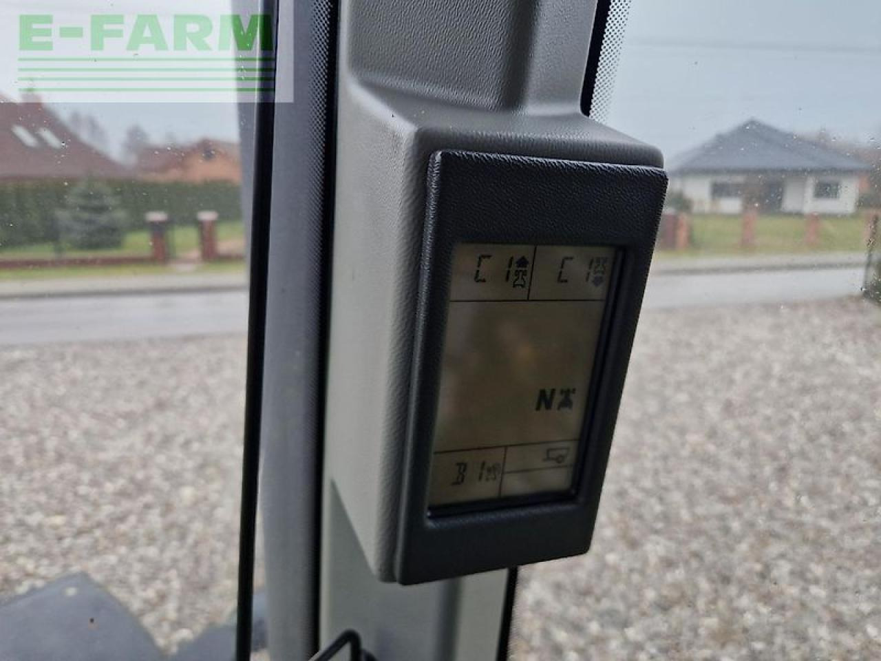 Tractor CLAAS arion 630 cis CIS: foto 12