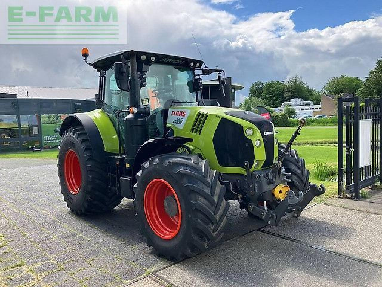 CLAAS arion 650 cis+ hexashift HEXASHIFT CIS+ - Tractor: foto 1 CLAAS arion 650 cis+ hexashift HEXASHIFT CIS+ - Tractor: foto 1
