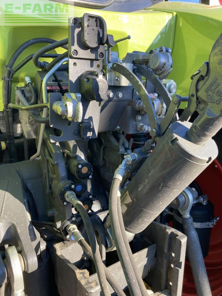 CLAAS arion 650 cmatic cebis CMATIC CEBIS - Tractor: foto 5 CLAAS arion 650 cmatic cebis CMATIC CEBIS - Tractor: foto 5