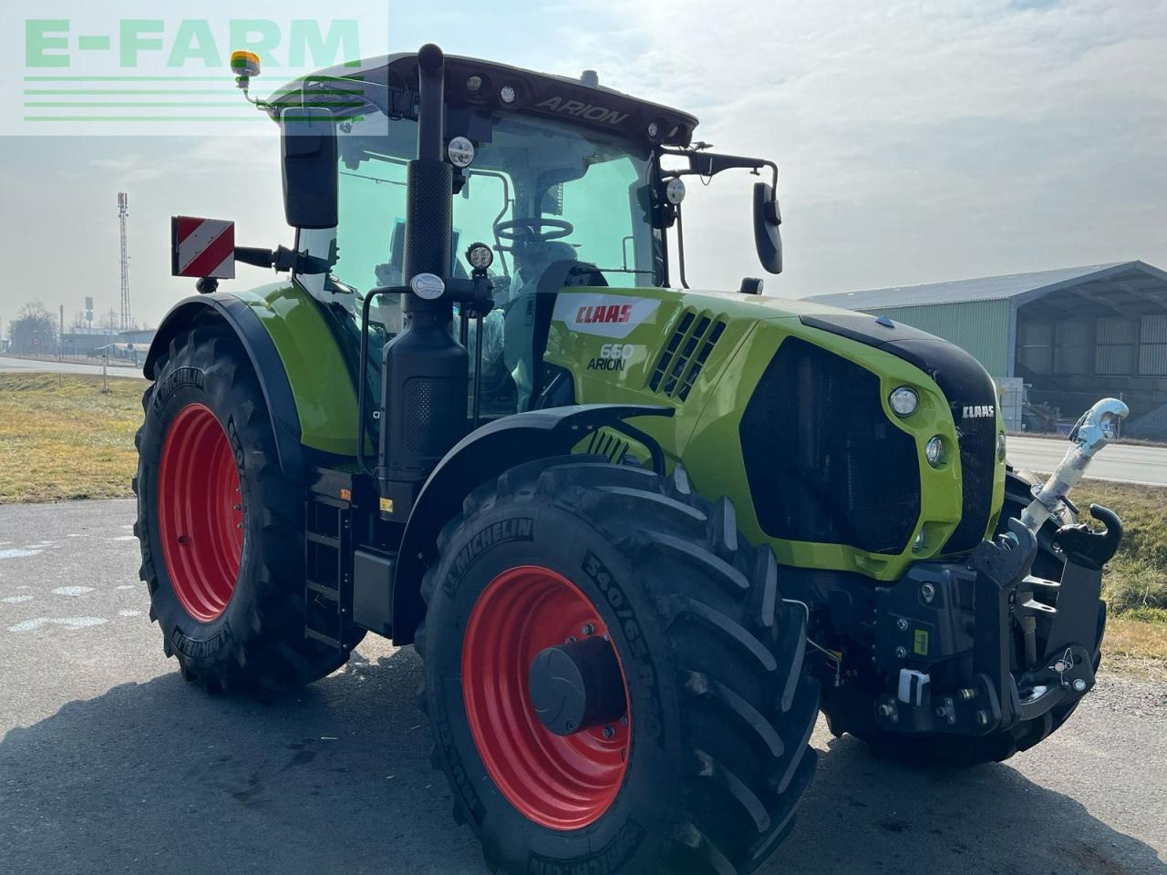 CLAAS arion 660 cmatic cebis CMATIC CEBIS - Tractor: foto 2 CLAAS arion 660 cmatic cebis CMATIC CEBIS - Tractor: foto 2