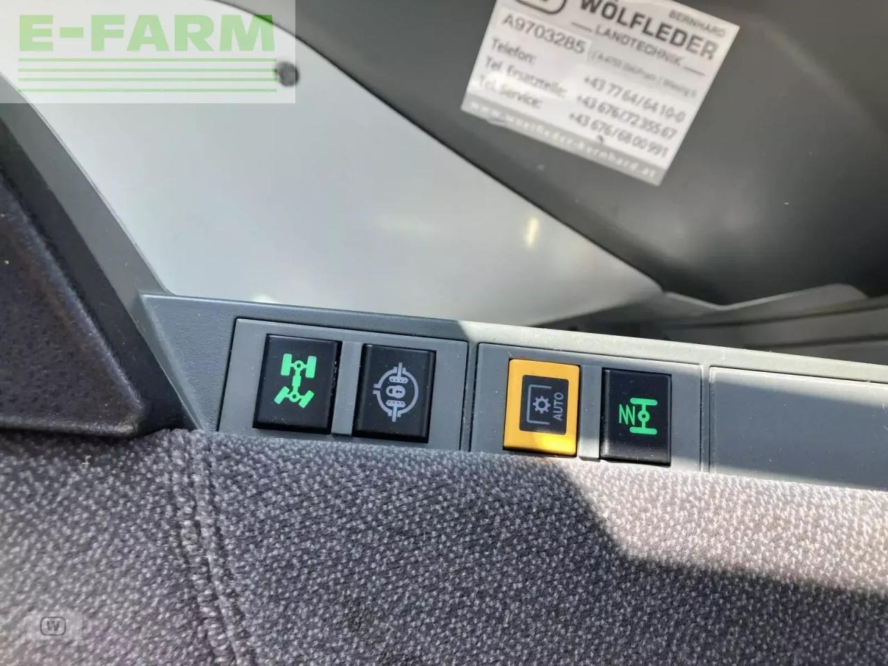 Tractor CLAAS arion 660 cmatic cebis CMATIC CEBIS: foto 25