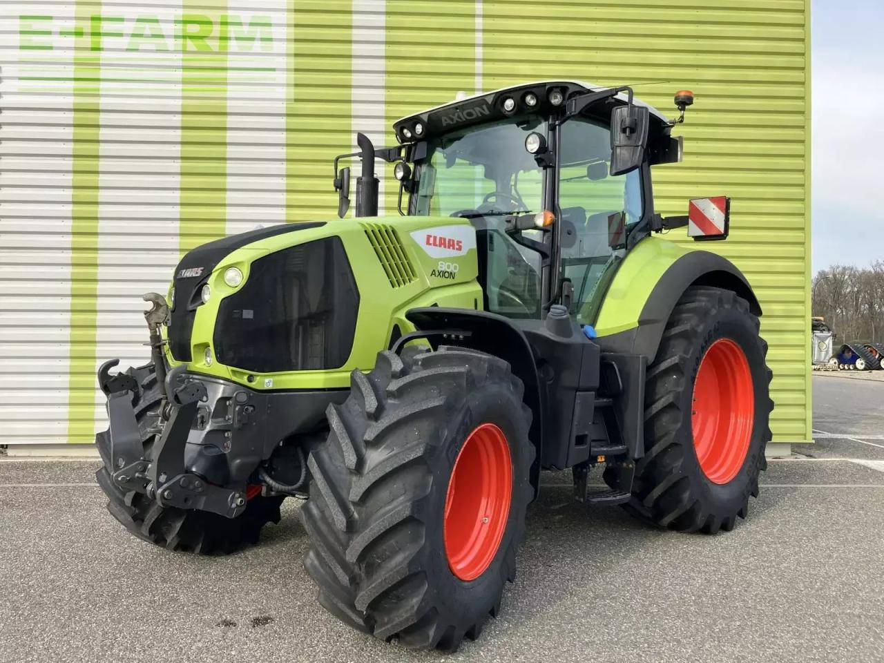 CLAAS axion 800 hexashift ls+ - Tractor: foto 2 CLAAS axion 800 hexashift ls+ - Tractor: foto 2