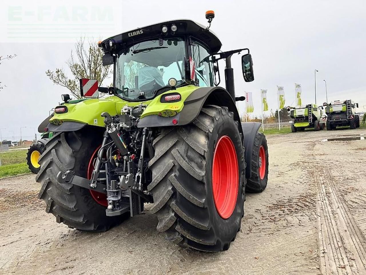 CLAAS axion 850 - Tractor: foto 5 CLAAS axion 850 - Tractor: foto 5