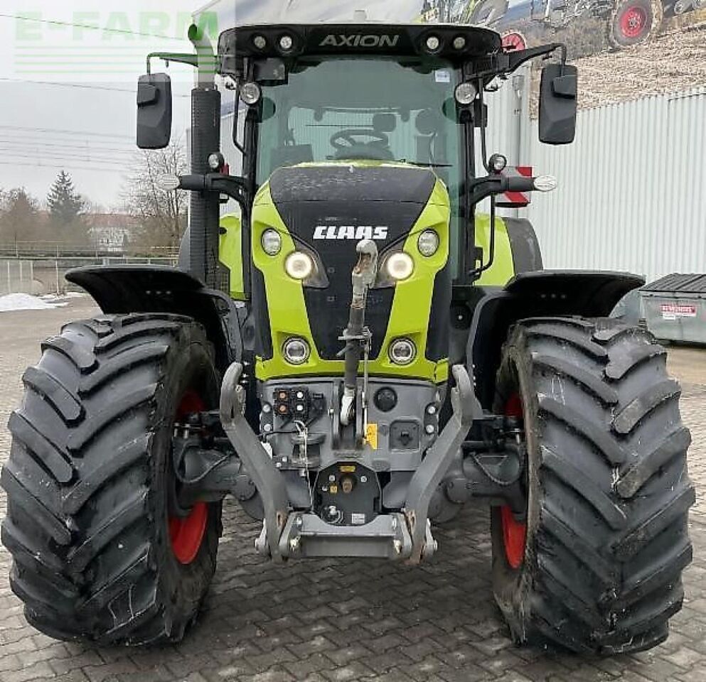 CLAAS axion 870 - Tractor: foto 3 CLAAS axion 870 - Tractor: foto 3