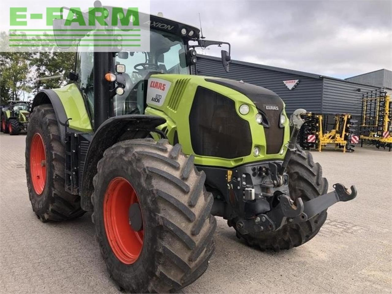 CLAAS axion 870 cebis cmatic CMATIC CEBIS - Tractor: foto 1 CLAAS axion 870 cebis cmatic CMATIC CEBIS - Tractor: foto 1