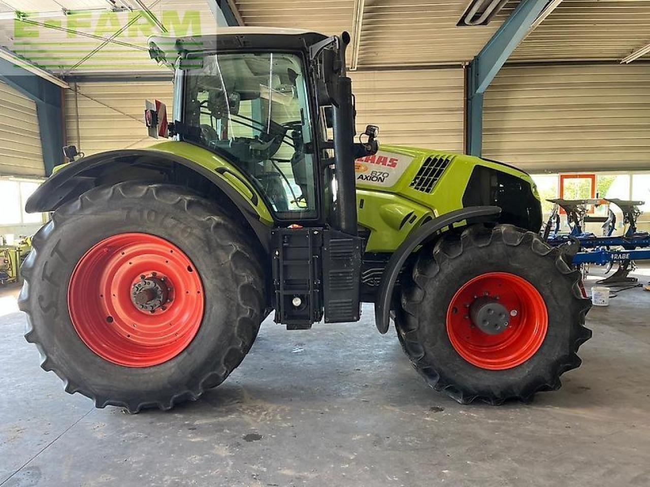 CLAAS axion 870 cmatic ceb CMATIC - Tractor: foto 3 CLAAS axion 870 cmatic ceb CMATIC - Tractor: foto 3