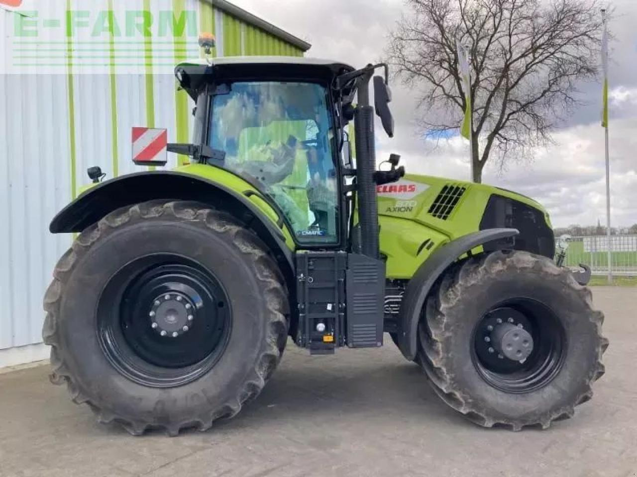 CLAAS axion 870 cmatic cebis CMATIC CEBIS - Tractor: foto 4 CLAAS axion 870 cmatic cebis CMATIC CEBIS - Tractor: foto 4