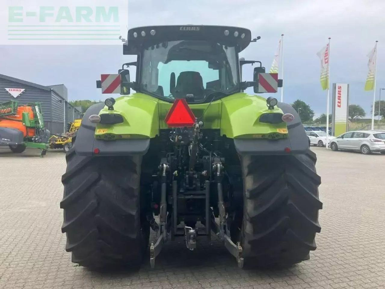 CLAAS axion 930 cmatic cebis CMATIC CEBIS - Tractor: foto 4 CLAAS axion 930 cmatic cebis CMATIC CEBIS - Tractor: foto 4