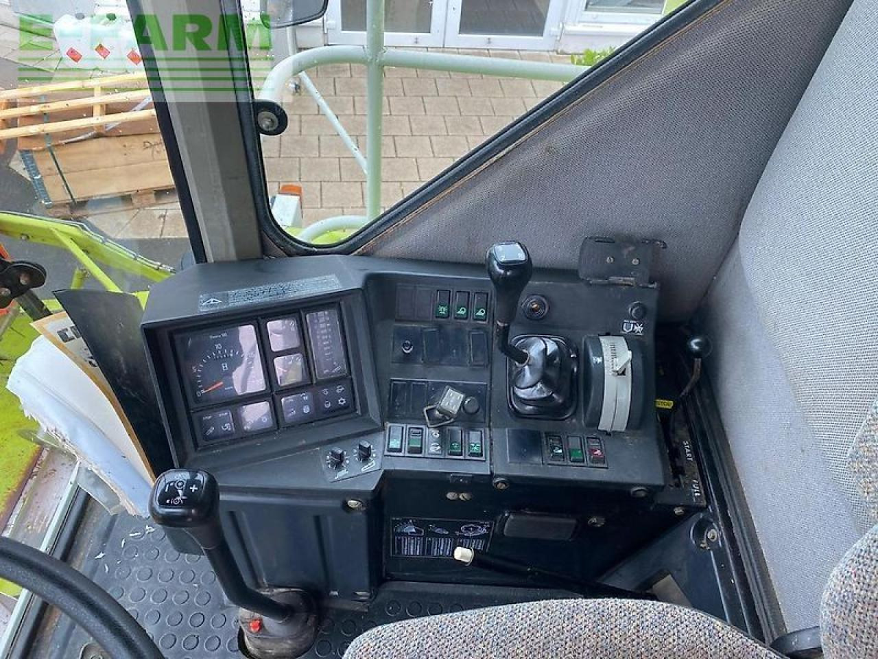 Cosechadora de granos CLAAS dominator 88: foto 11