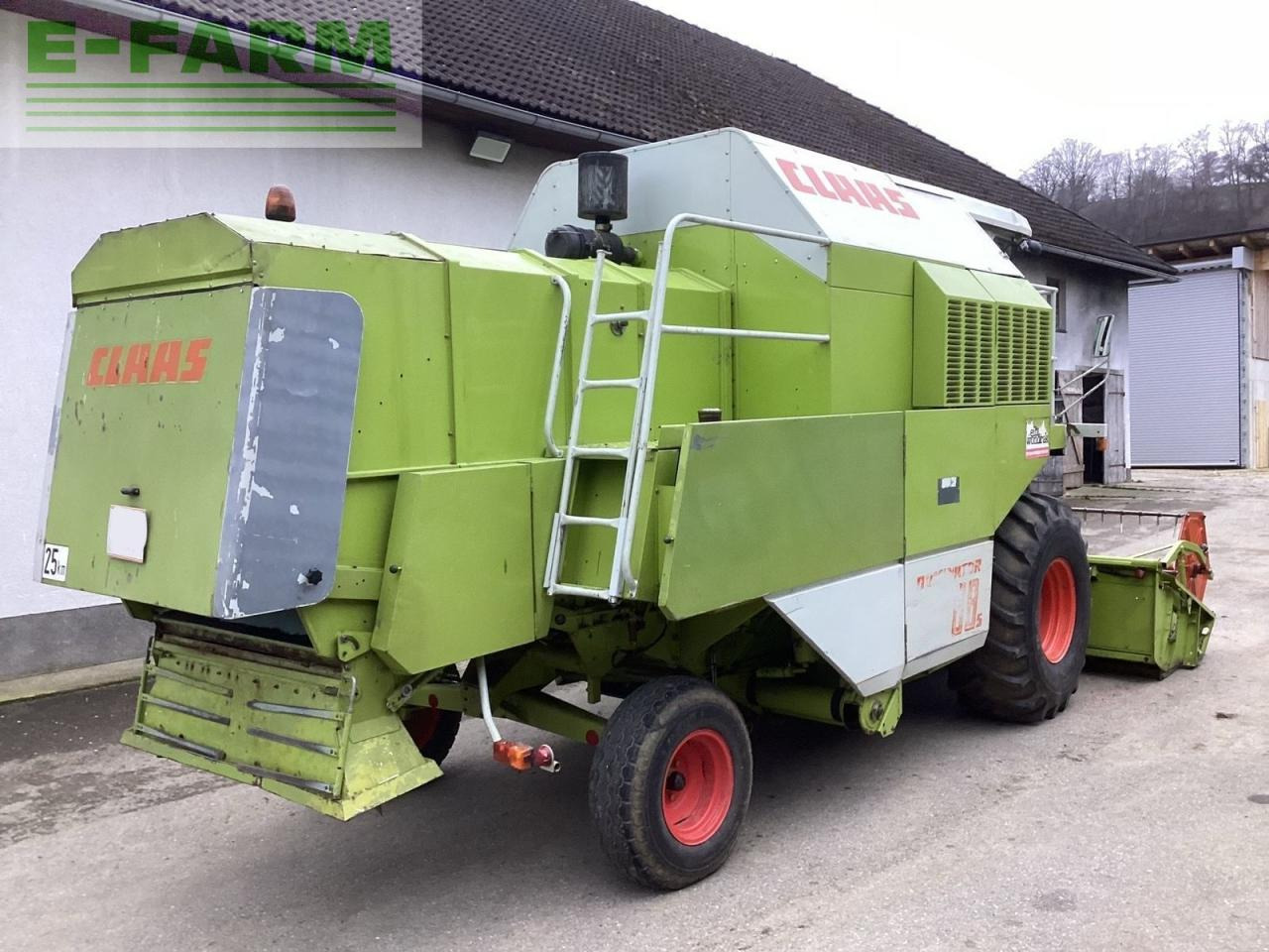 CLAAS dominator 88 s - Cosechadora de granos: foto 3 CLAAS dominator 88 s - Cosechadora de granos: foto 3