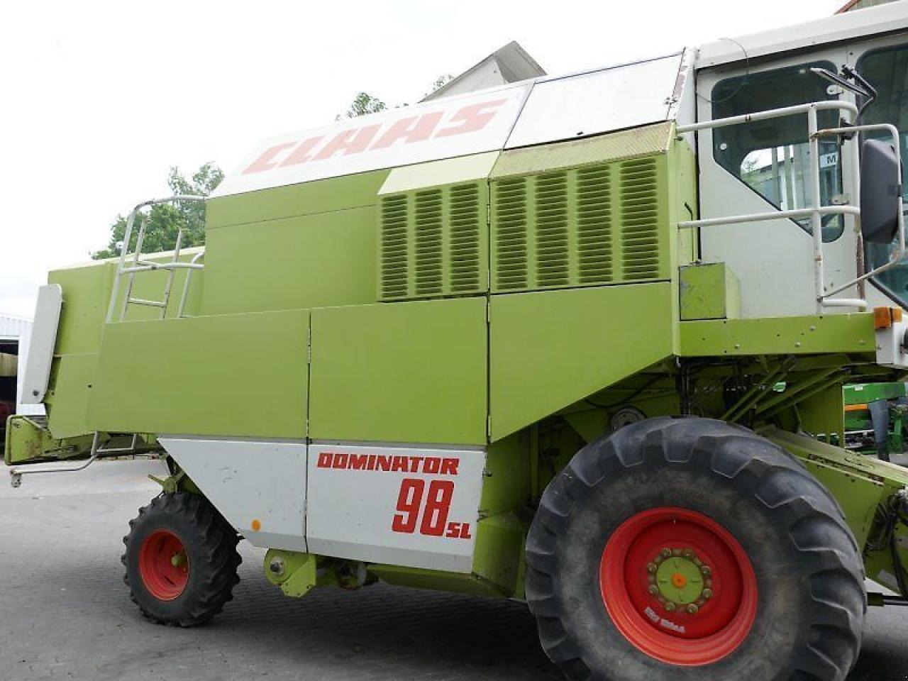 CLAAS dominator 98 sl - sofort verfügbar! - Cosechadora de granos: foto 4 CLAAS dominator 98 sl - sofort verfügbar! - Cosechadora de granos: foto 4