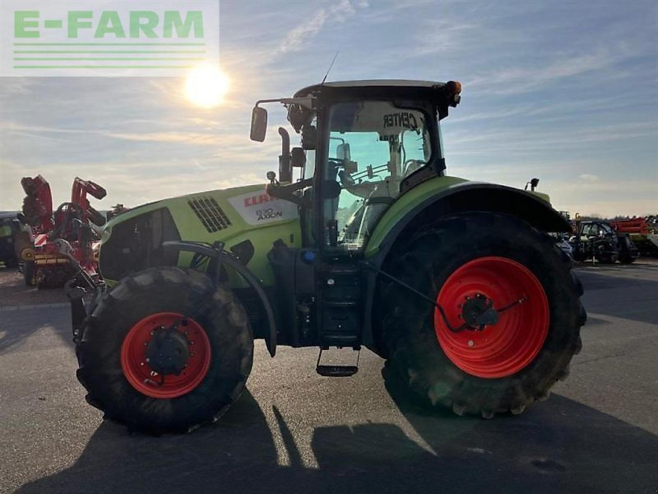 CLAAS gebr. traktor axion 830 - Tractor: foto 3 CLAAS gebr. traktor axion 830 - Tractor: foto 3