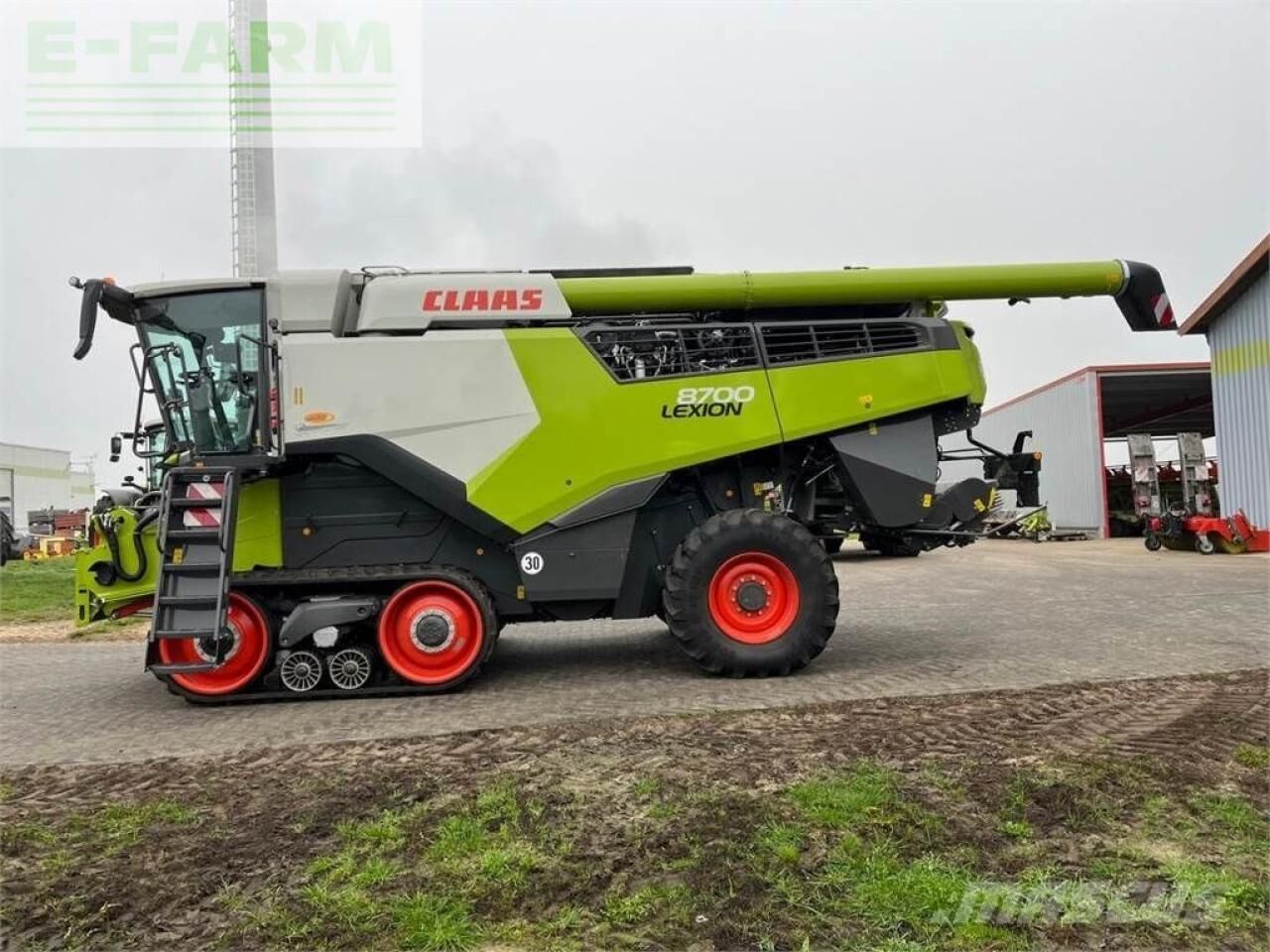 CLAAS lexion 8700 tt - Cosechadora de granos: foto 3 CLAAS lexion 8700 tt - Cosechadora de granos: foto 3