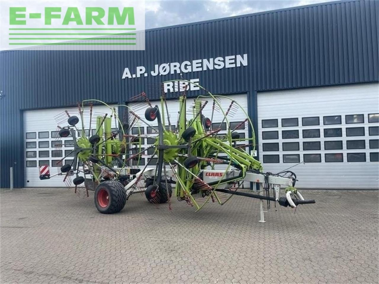 CLAAS liner 4000hhv - Henificadora: foto 3 CLAAS liner 4000hhv - Henificadora: foto 3