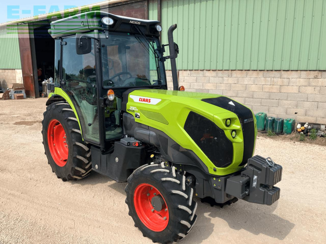 CLAAS nexos 230 m - Tractor: foto 4 CLAAS nexos 230 m - Tractor: foto 4