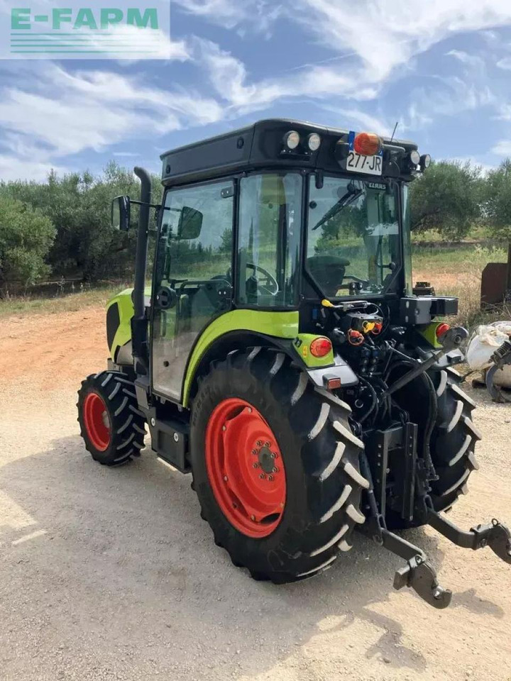 CLAAS nexos 230 m ls+ - Tractor: foto 2 CLAAS nexos 230 m ls+ - Tractor: foto 2