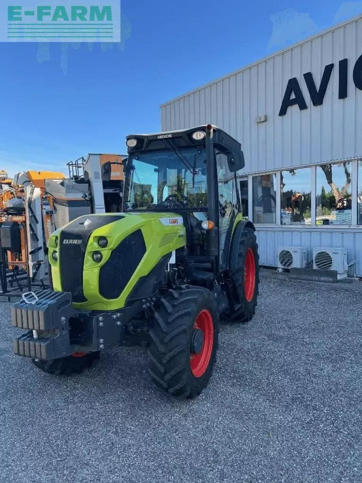 CLAAS nexos 240 l cabine tradition - Tractor: foto 1 CLAAS nexos 240 l cabine tradition - Tractor: foto 1
