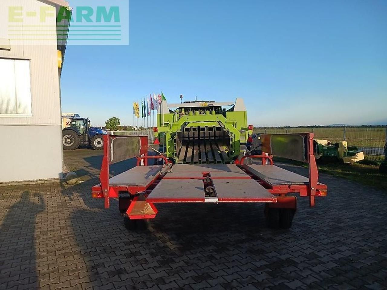 CLAAS quadrant 2200 - Empacadora de pacas cuadradas: foto 4 CLAAS quadrant 2200 - Empacadora de pacas cuadradas: foto 4