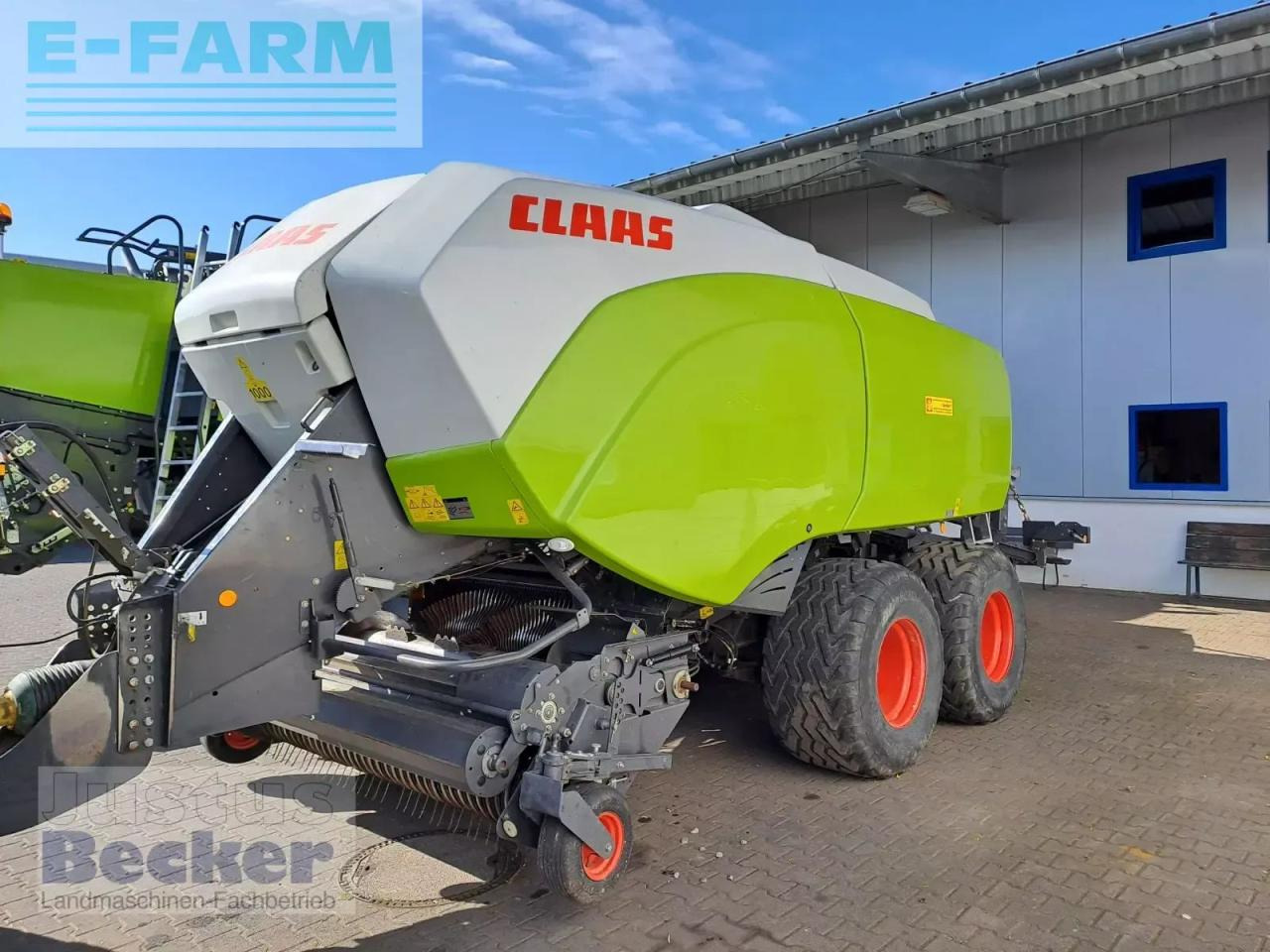 CLAAS quadrant 5200 fc - Empacadora de pacas cuadradas: foto 1 CLAAS quadrant 5200 fc - Empacadora de pacas cuadradas: foto 1