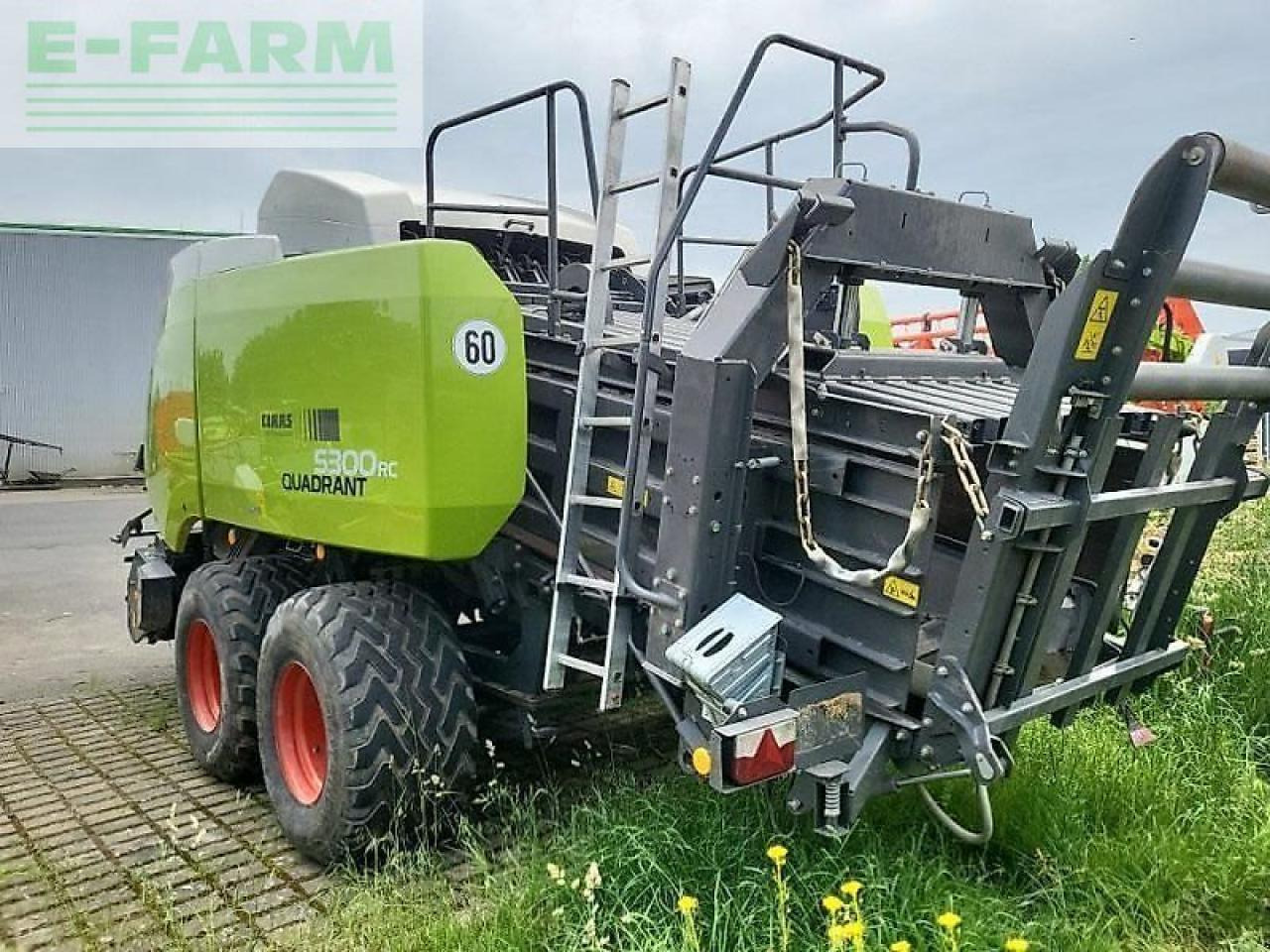 CLAAS quadrant 5300 rc t - Empacadora de pacas cuadradas: foto 3 CLAAS quadrant 5300 rc t - Empacadora de pacas cuadradas: foto 3