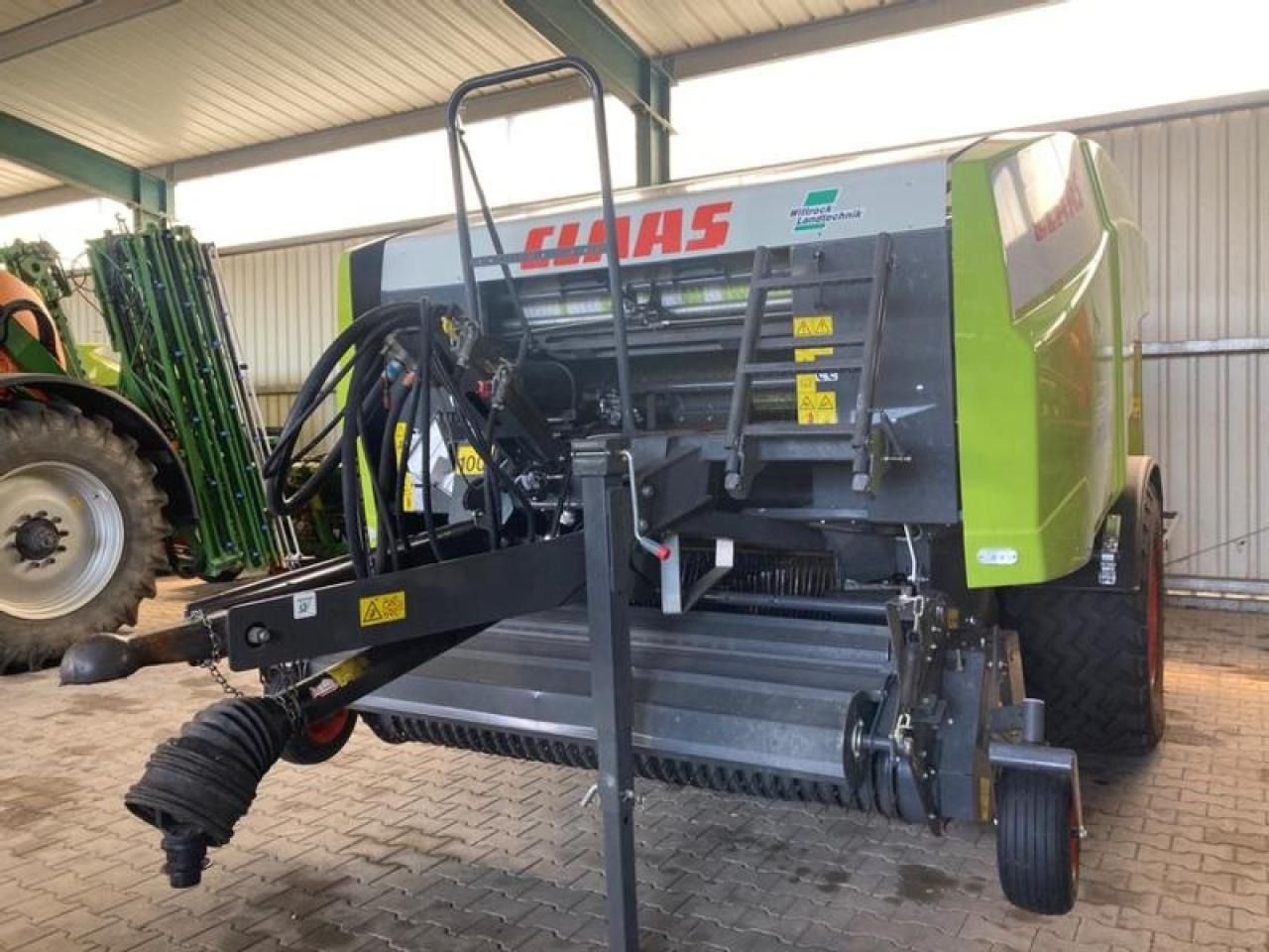 CLAAS rollant 454 rc uw - Empacadora de pacas cuadradas: foto 2 CLAAS rollant 454 rc uw - Empacadora de pacas cuadradas: foto 2