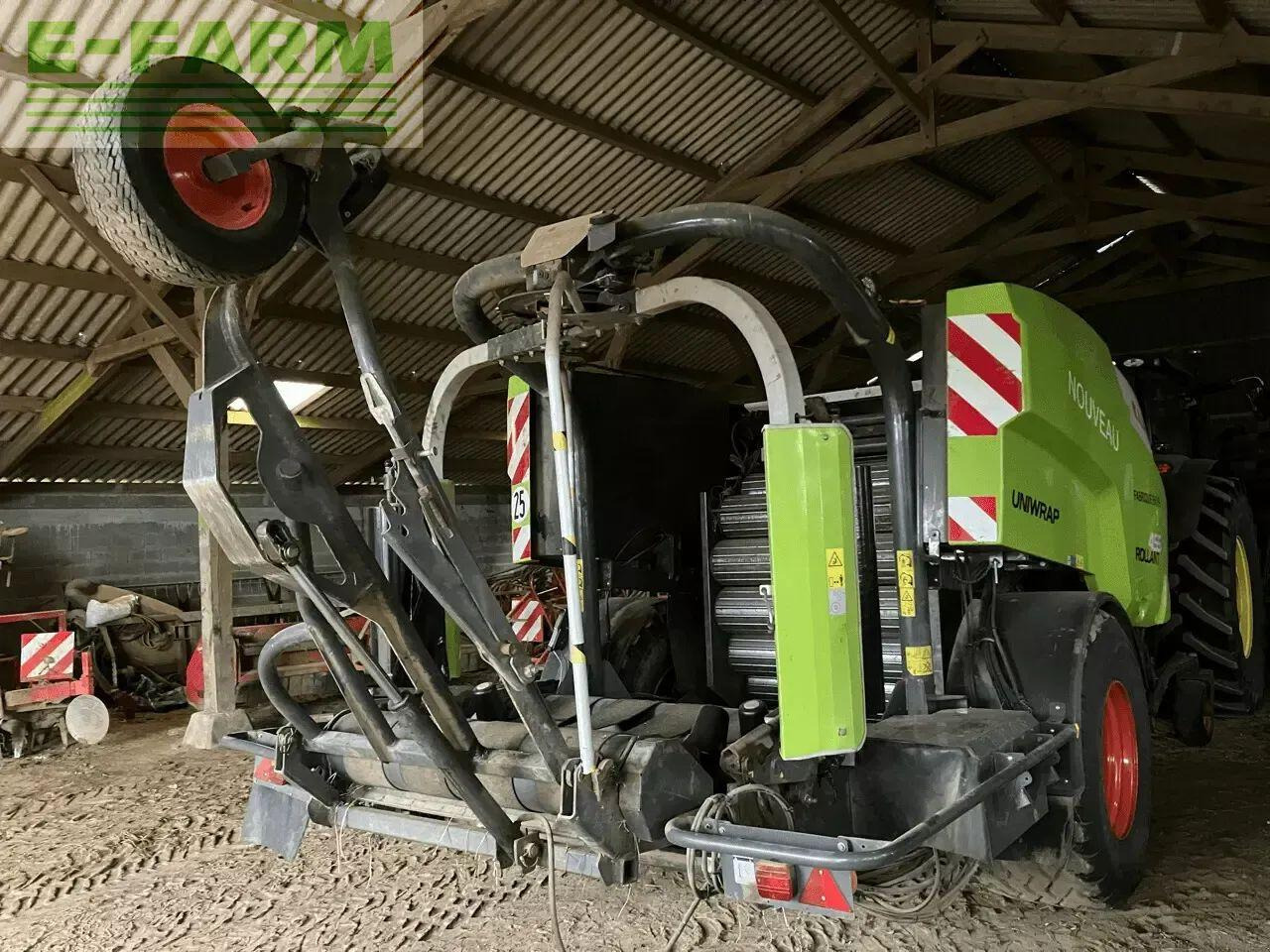 CLAAS rollant 455 rc uniwrap - Empacadora de pacas cuadradas: foto 1 CLAAS rollant 455 rc uniwrap - Empacadora de pacas cuadradas: foto 1