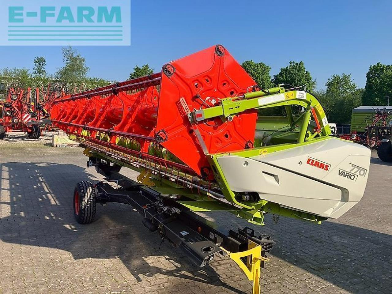 Cosechadora de granos CLAAS trion 660: foto 11