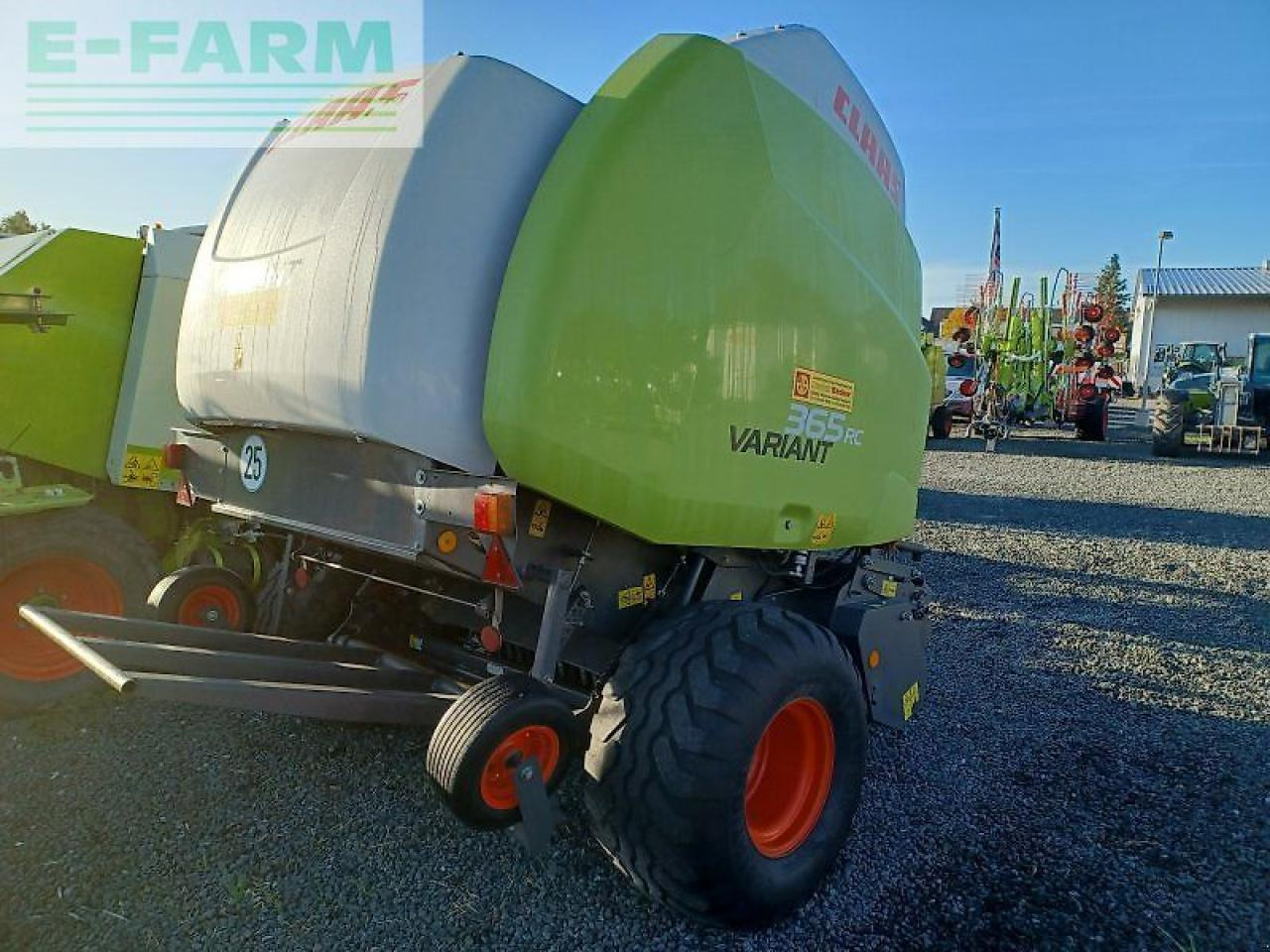 CLAAS variant 365 rc - Empacadora de pacas cuadradas: foto 3 CLAAS variant 365 rc - Empacadora de pacas cuadradas: foto 3