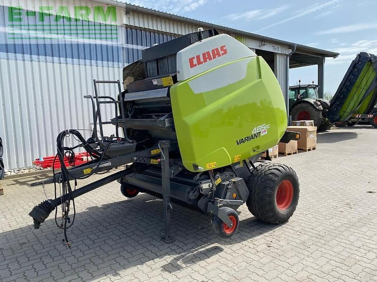 CLAAS variant 485 rc - Empacadora de pacas cuadradas: foto 1 CLAAS variant 485 rc - Empacadora de pacas cuadradas: foto 1