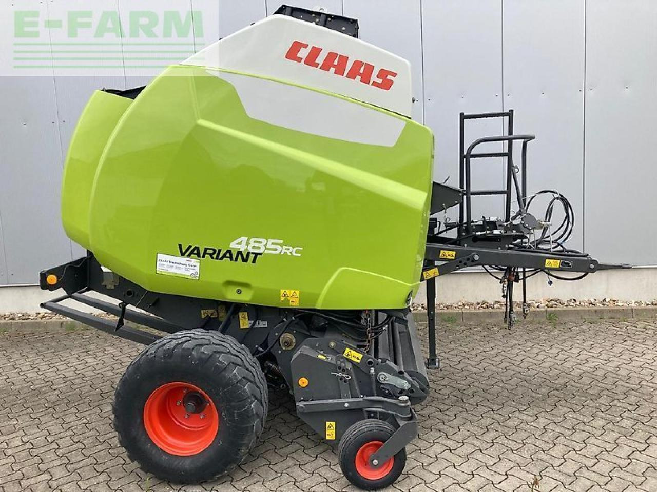 CLAAS variant 485 rc pro - Empacadora de pacas cuadradas: foto 1 CLAAS variant 485 rc pro - Empacadora de pacas cuadradas: foto 1