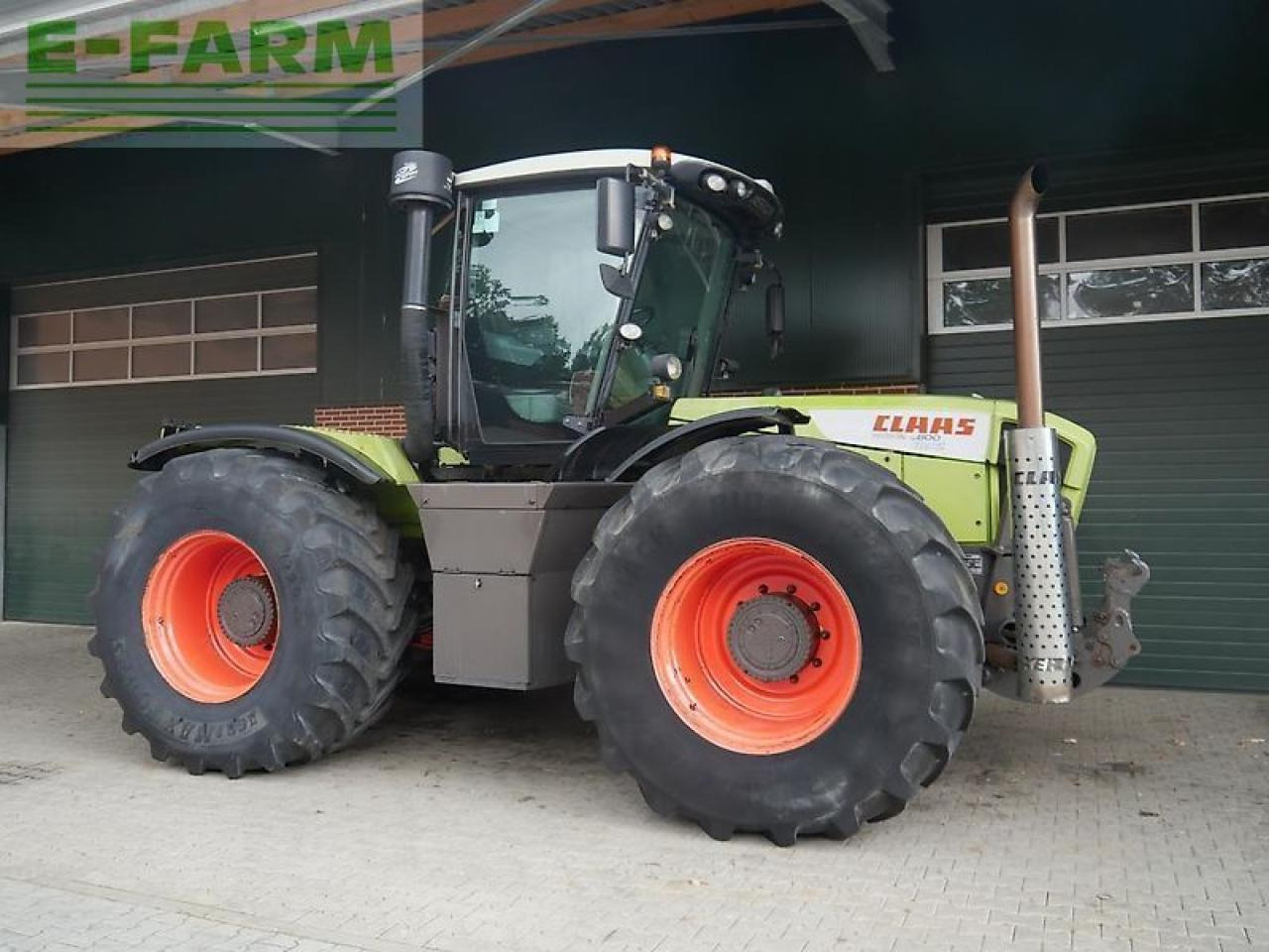 CLAAS xerion 3800 trac TRAC - Tractor: foto 1 CLAAS xerion 3800 trac TRAC - Tractor: foto 1