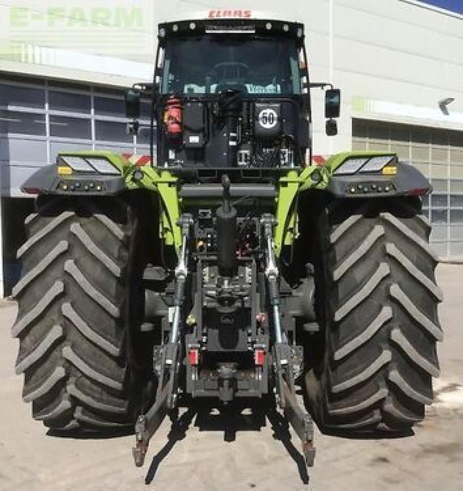 CLAAS xerion 4200 trac vc TRAC VC - Tractor: foto 5 CLAAS xerion 4200 trac vc TRAC VC - Tractor: foto 5