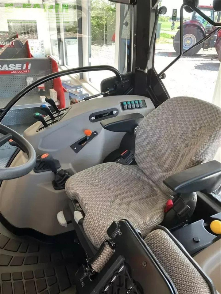 Tractor Case-IH farmall 65a: foto 6