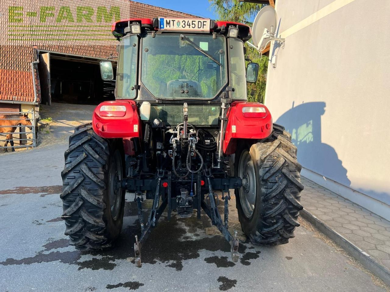 Case-IH farmall 75 a - Tractor: foto 5 Case-IH farmall 75 a - Tractor: foto 5