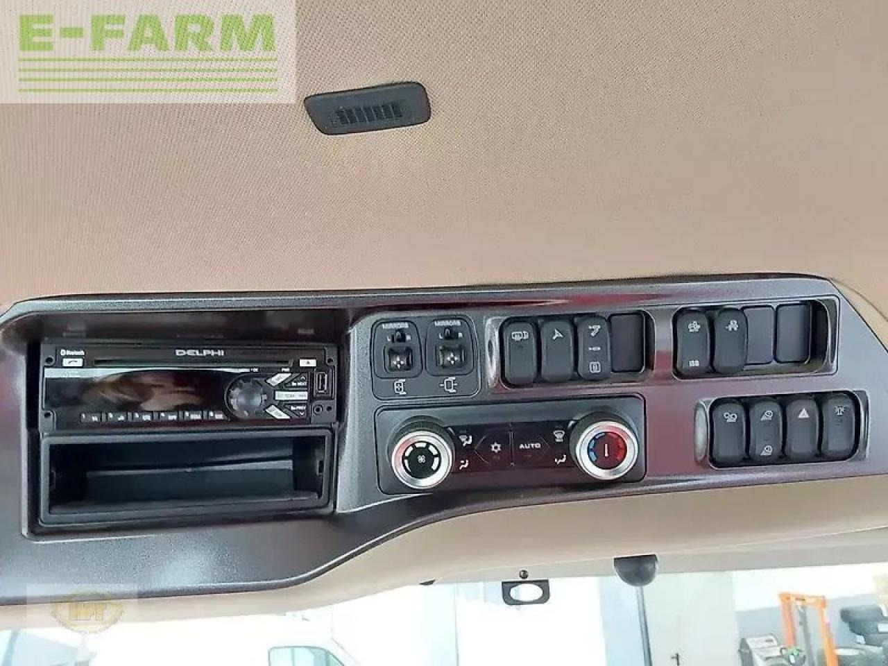 Tractor Case-IH magnum 380 cvx: foto 9