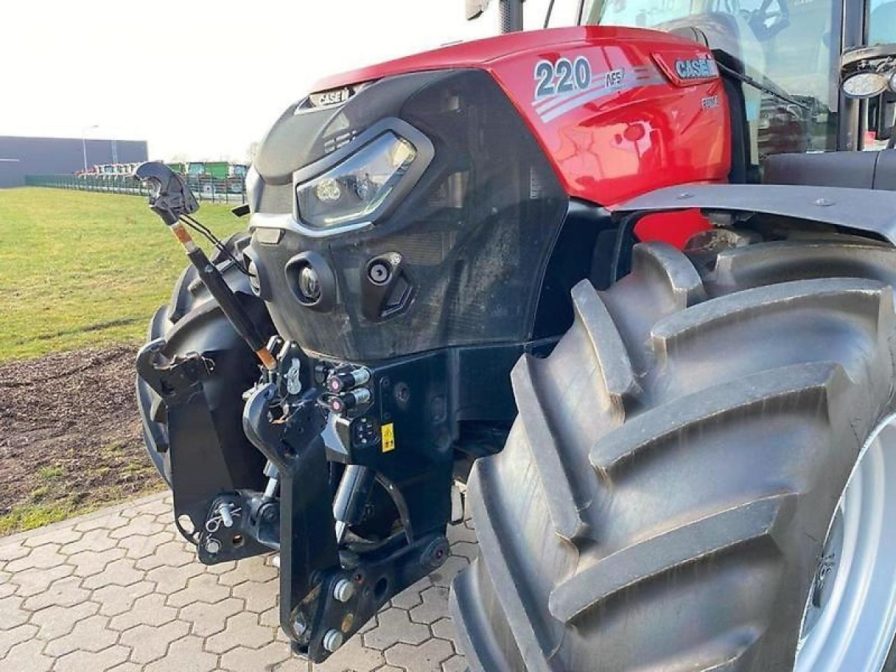 Case-IH puma 220 cvx afs-connect CVX - Tractor: foto 2 Case-IH puma 220 cvx afs-connect CVX - Tractor: foto 2