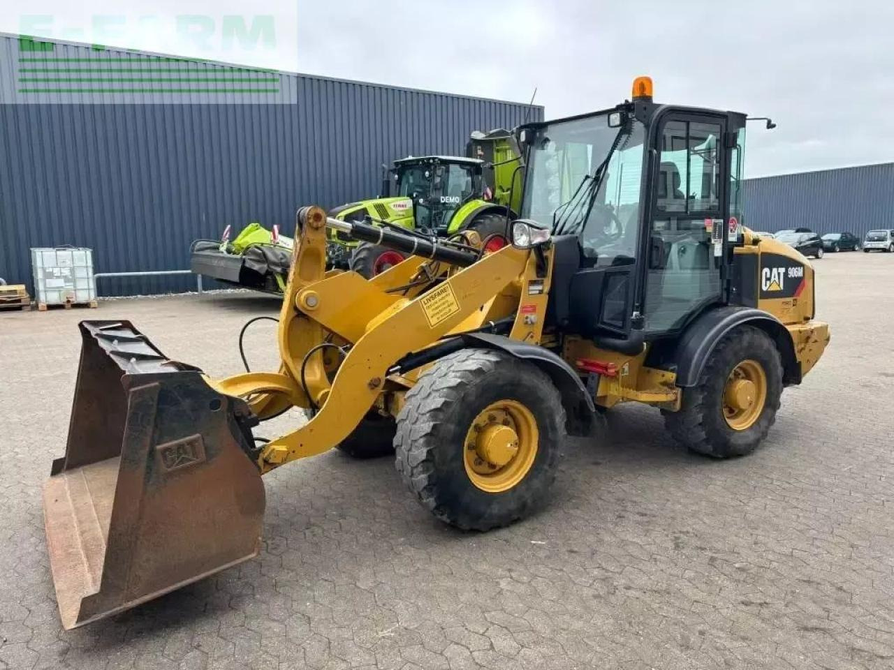 Caterpillar 906 m - Miniexcavadora: foto 5 Caterpillar 906 m - Miniexcavadora: foto 5