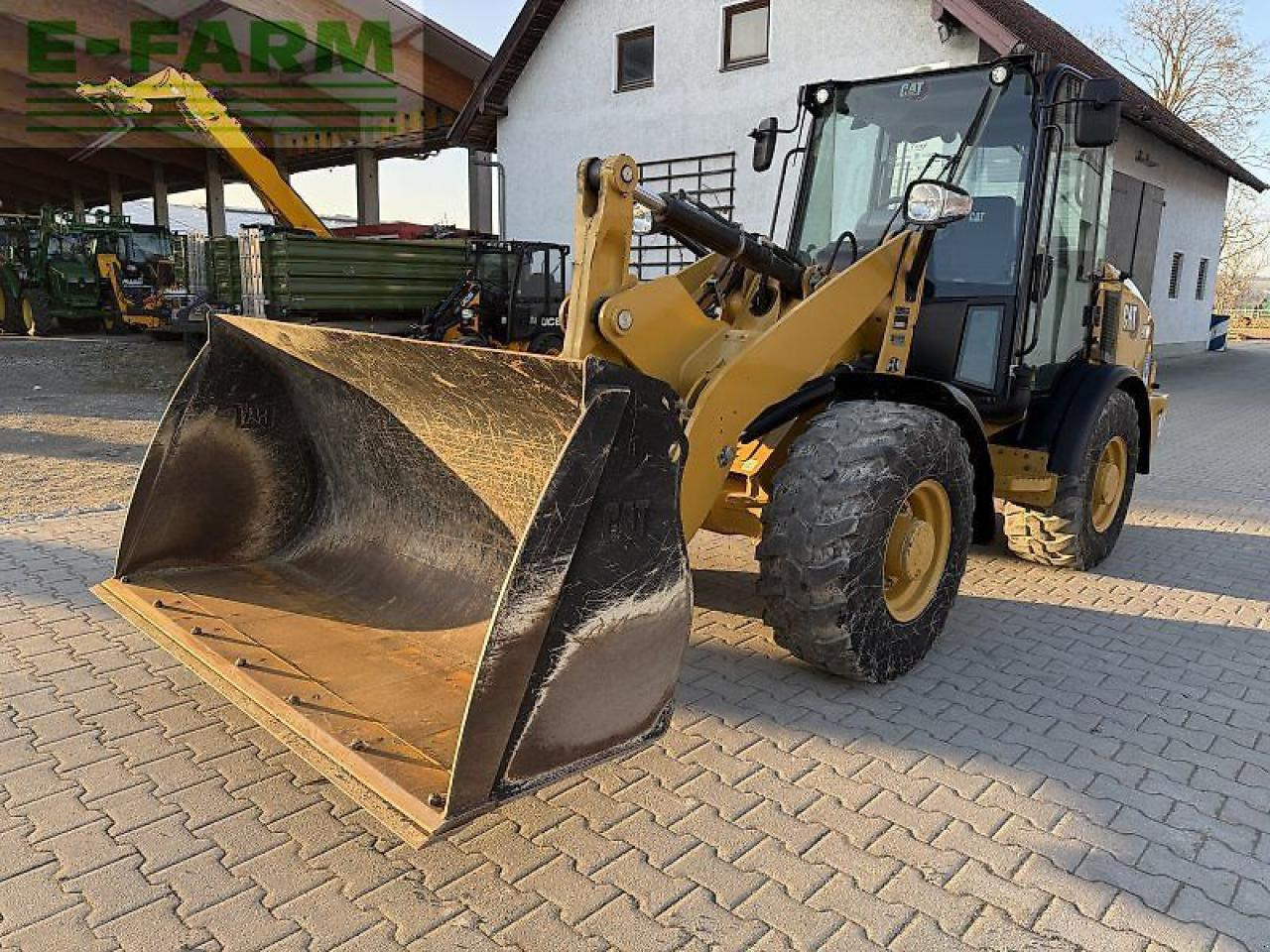 Caterpillar 906 m - Miniexcavadora: foto 2 Caterpillar 906 m - Miniexcavadora: foto 2