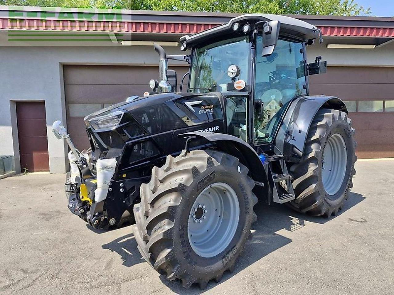 Deutz-Fahr 6135 c ttv TTV - Tractor: foto 1 Deutz-Fahr 6135 c ttv TTV - Tractor: foto 1