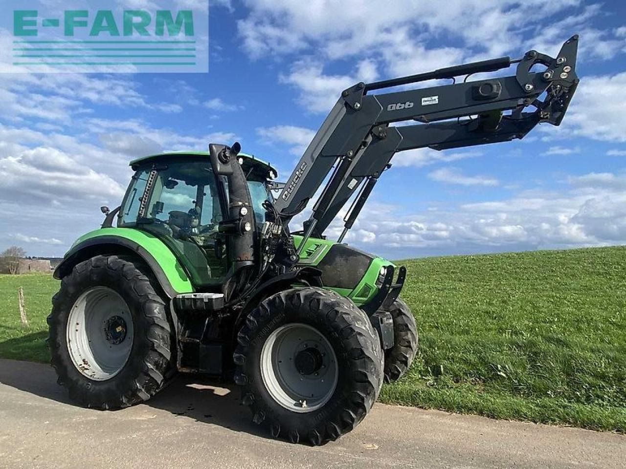Deutz-Fahr 6150.4 agrotron ttv - Tractor: foto 1 Deutz-Fahr 6150.4 agrotron ttv - Tractor: foto 1